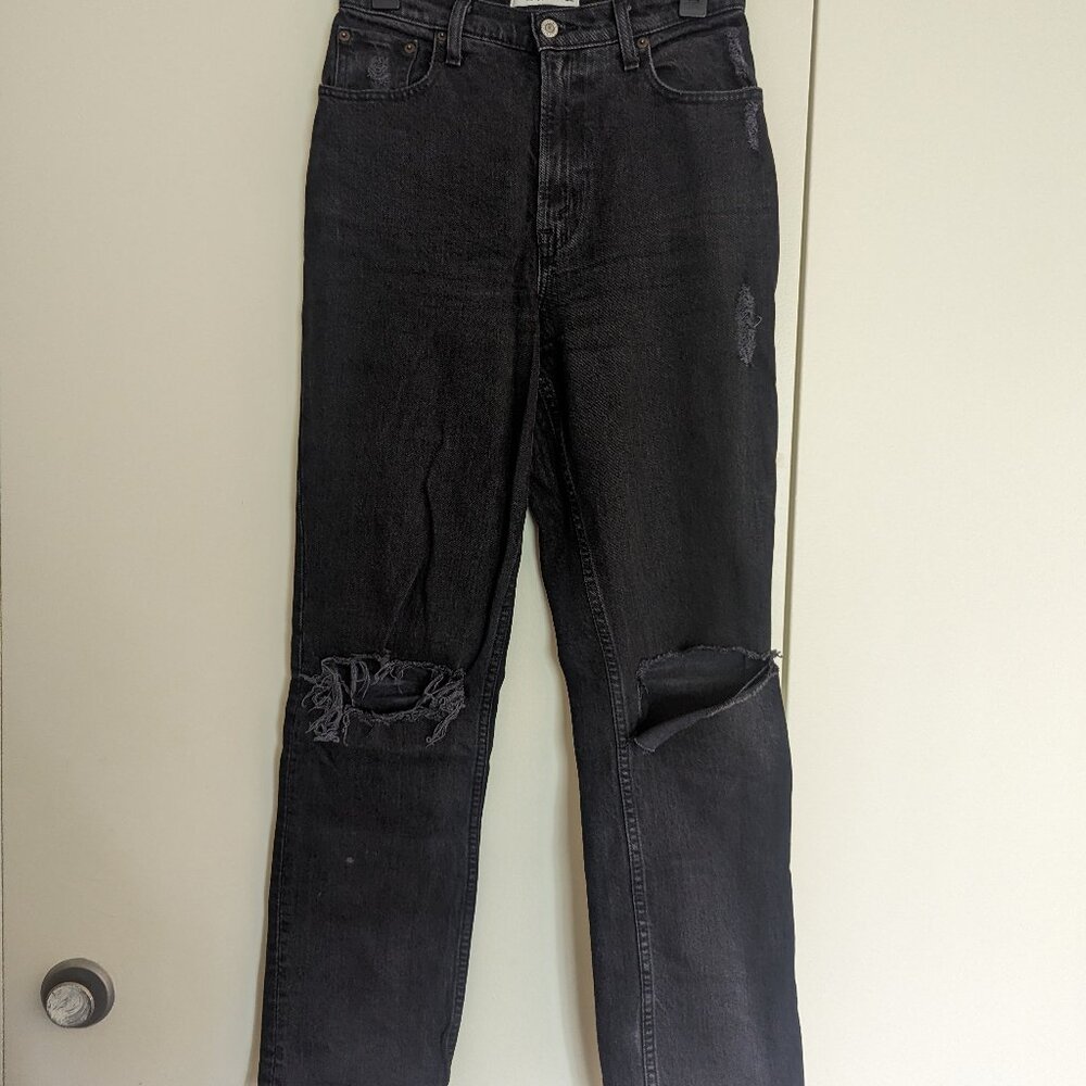 Abercrombie Curve Love Ultra High Rise 90s Straight Jean 26/2 Regular